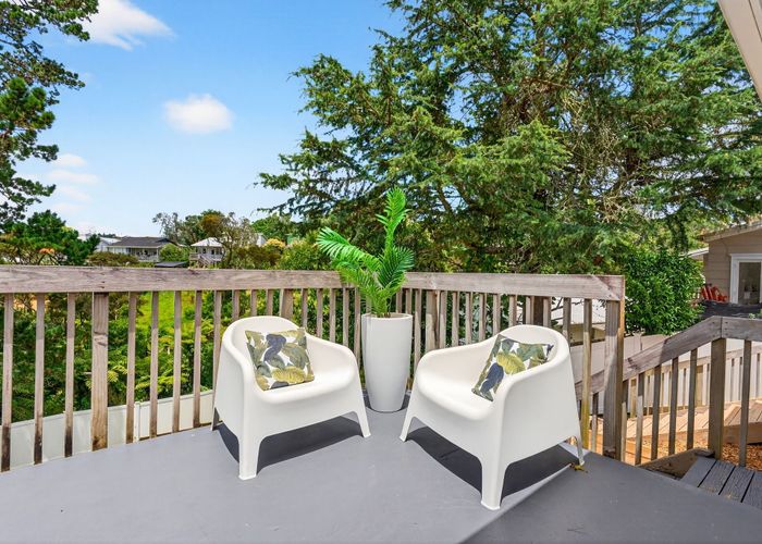  at 17 Lysander Crescent, Beach Haven, North Shore City, Auckland