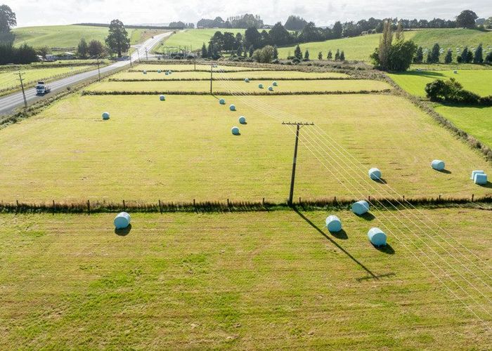  at 28 Old Coach Road, Mataura, Gore, Southland