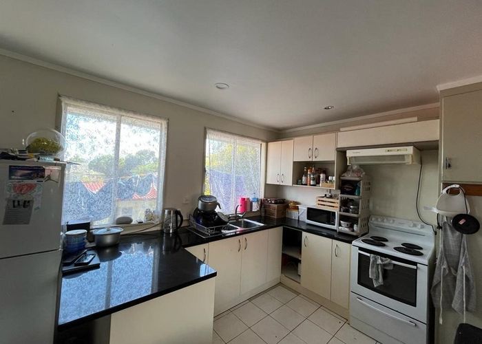  at 4/33 Hutton Street, Otahuhu, Auckland