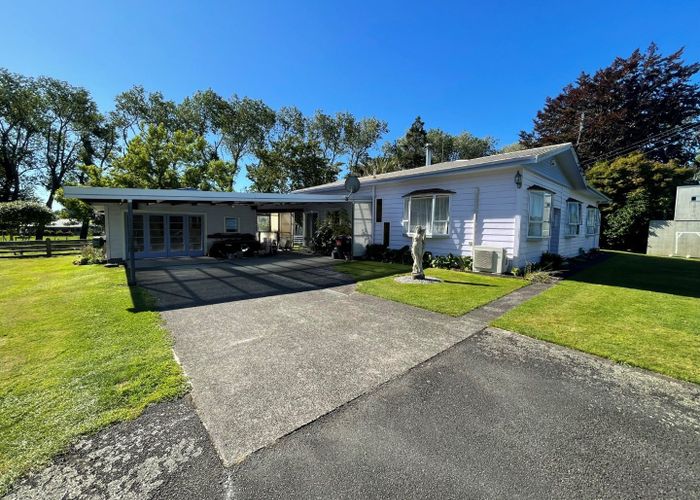  at 1186 Egmont Road, New Plymouth