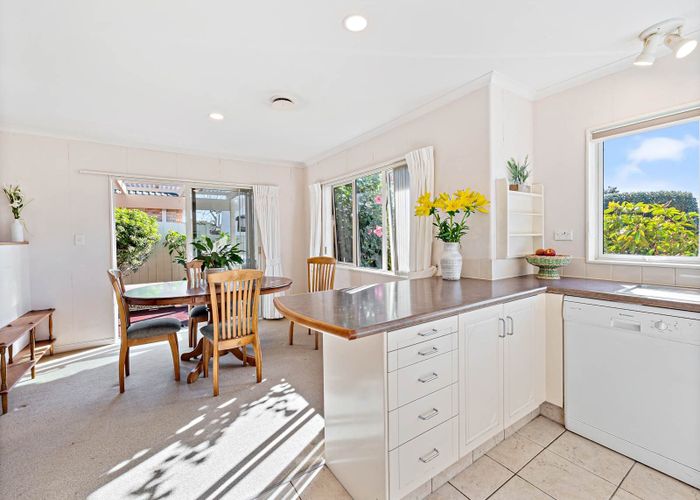  at 80 Gravatt Road, Papamoa Beach, Tauranga, Bay Of Plenty