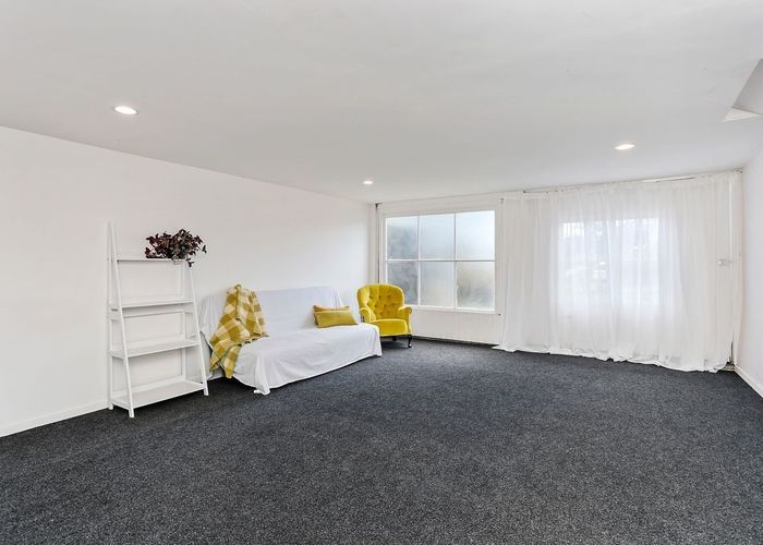  at 39 Riverhills Avenue, Pakuranga Heights, Manukau City, Auckland