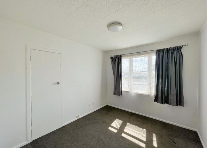  at 32 Tiraumea drive, Pakuranga, Auckland
