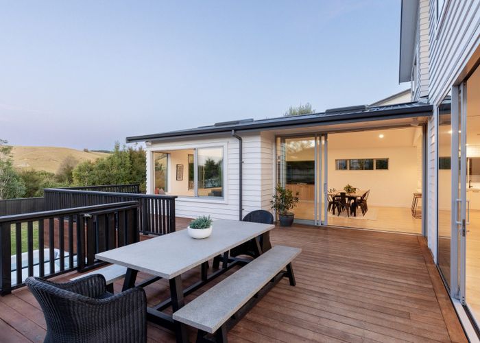  at 64 Utopia Park Heights, Welcome Bay, Tauranga