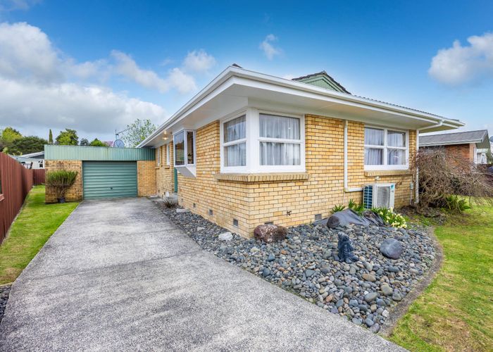  at 10 Fiona Place, Dinsdale, Hamilton