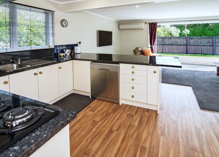  at 37 Chester Road, Carterton, Carterton, Wellington