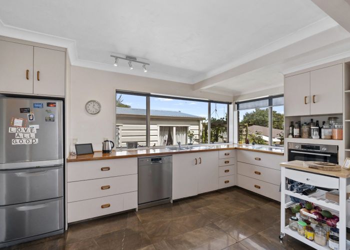  at 20B Waimapu Street, Greerton, Tauranga, Bay Of Plenty