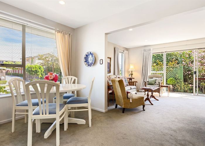  at 1/12 Broadfell Avenue, Avonhead, Christchurch