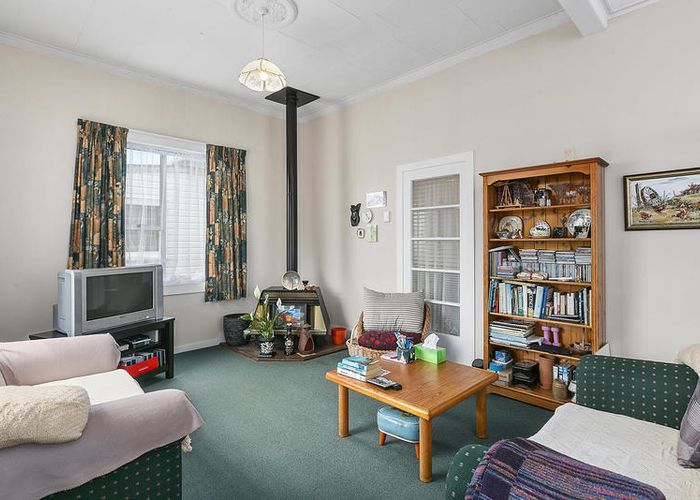  at 44 Jackson Street, Saint Kilda, Dunedin