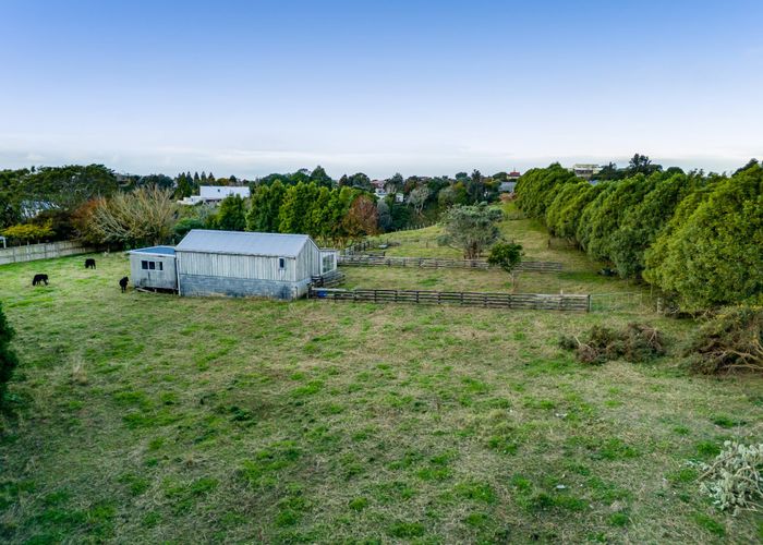  at 38 Honeyfield Drive, Whalers Gate, New Plymouth, Taranaki