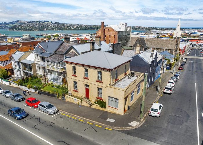  at 239 High Street, Dunedin Central, Dunedin
