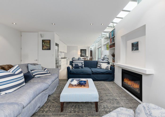  at 58 Clare Road, St Albans, Christchurch