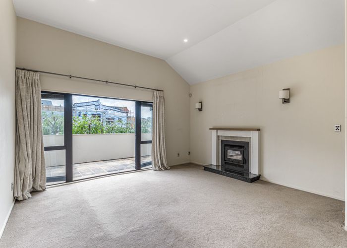  at 16B Abbotts Way, Remuera, Auckland