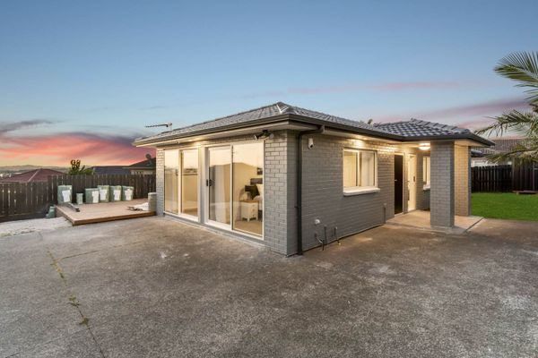  at 53A Westerham Drive , Dannemora, Manukau City, Auckland