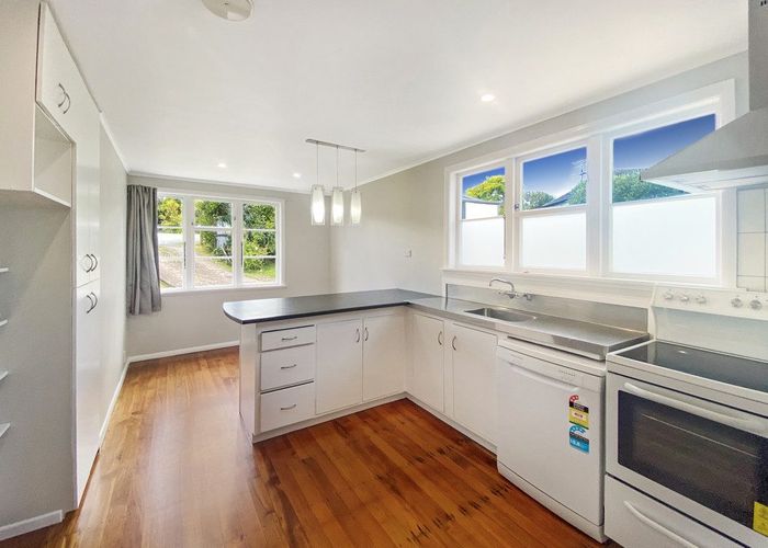  at 30 Norcross Avenue, Henderson, Waitakere City, Auckland