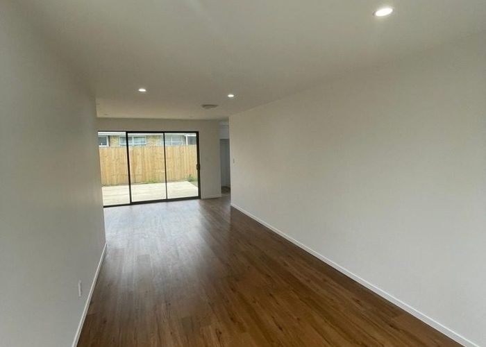  at 4/29 Buckingham Crescent, Papatoetoe, Manukau City, Auckland