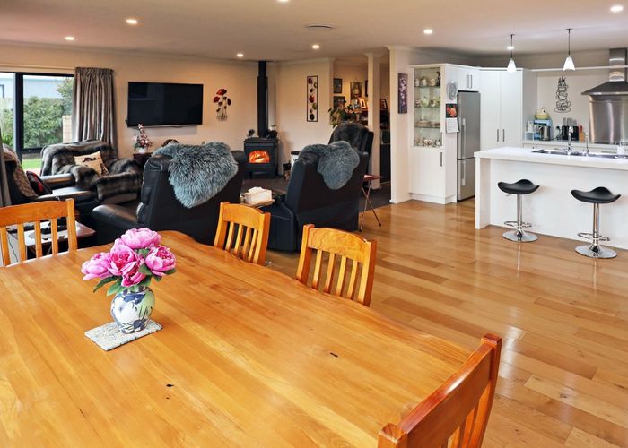  at 6 Essex Street, Weston, Waitaki, Otago