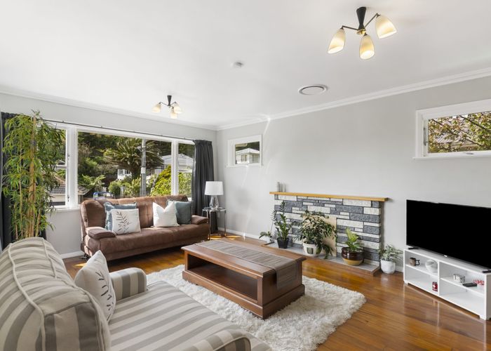 at 73 Kenmore Street, Newlands, Wellington, Wellington