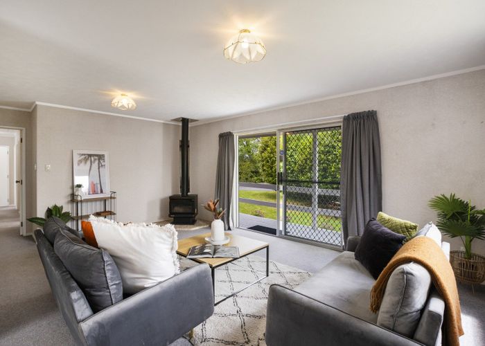  at 52 Parakai Street, Paraparaumu