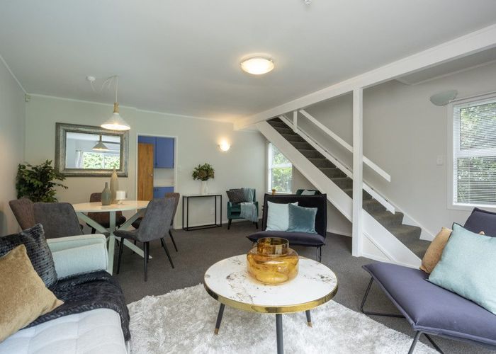  at 3/1 Grotto Street, Te Papapa, Auckland