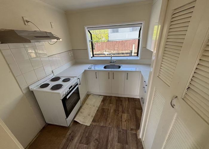  at 12 Garton Drive, Massey, Waitakere City, Auckland