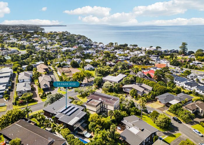  at 24 Park Rise, Campbells Bay, North Shore City, Auckland