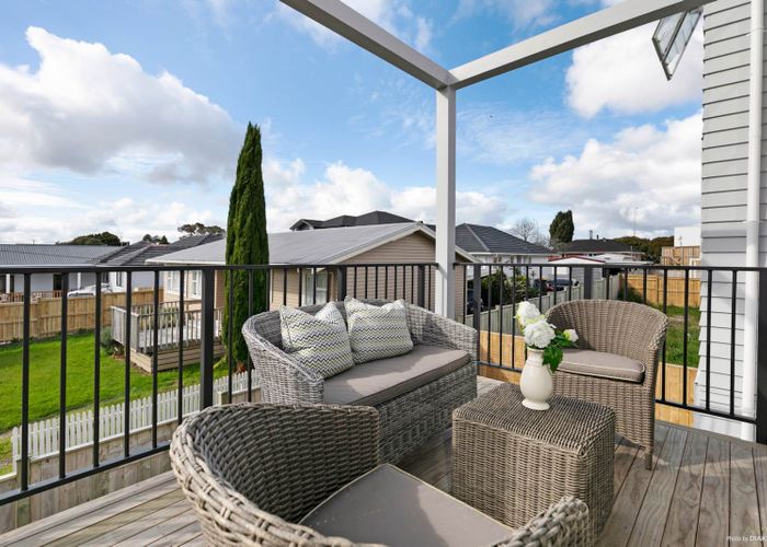  at 1 Nephrite Lane, Henderson, Auckland
