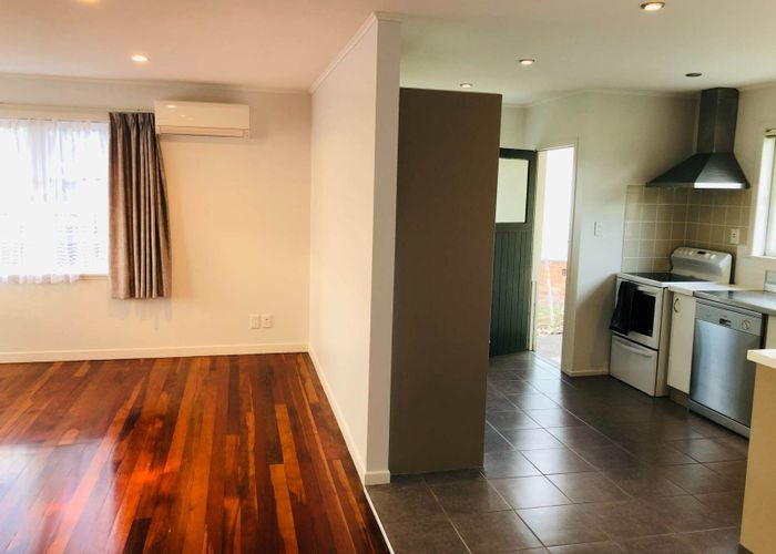  at 11 Netherton Street, New Windsor, Auckland City, Auckland