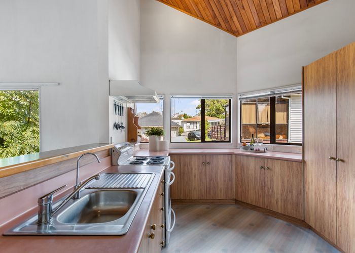  at 116 New Windsor Road, New Windsor, Auckland