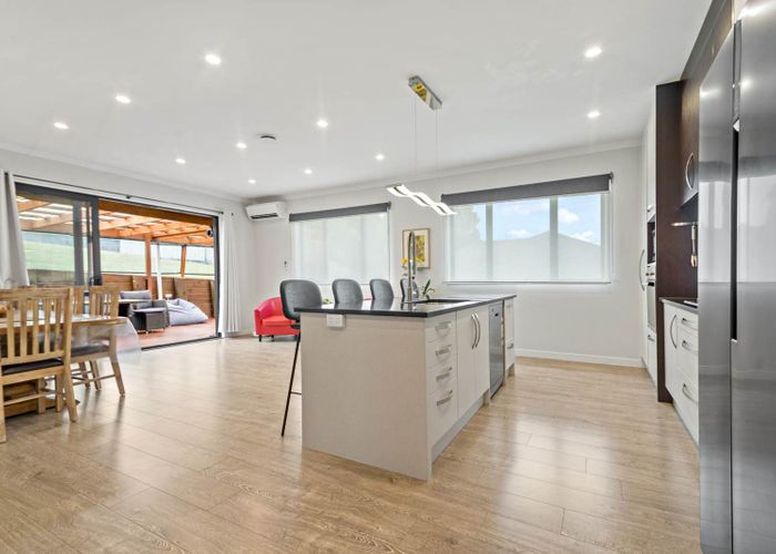  at 10 Blewitt Court, Swanson, Auckland