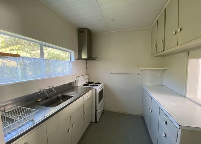  at 3/10 Martin Grove, Normandale, Lower Hutt, Wellington