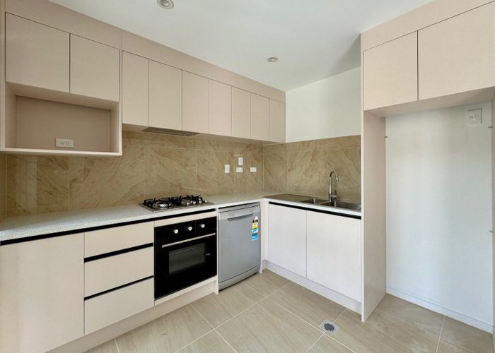  at 1/86 Priestley Drive, Bucklands Beach, Manukau City, Auckland