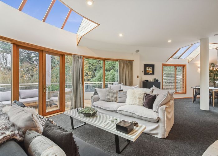  at 32 Dyers Pass Road, Cashmere, Christchurch City, Canterbury