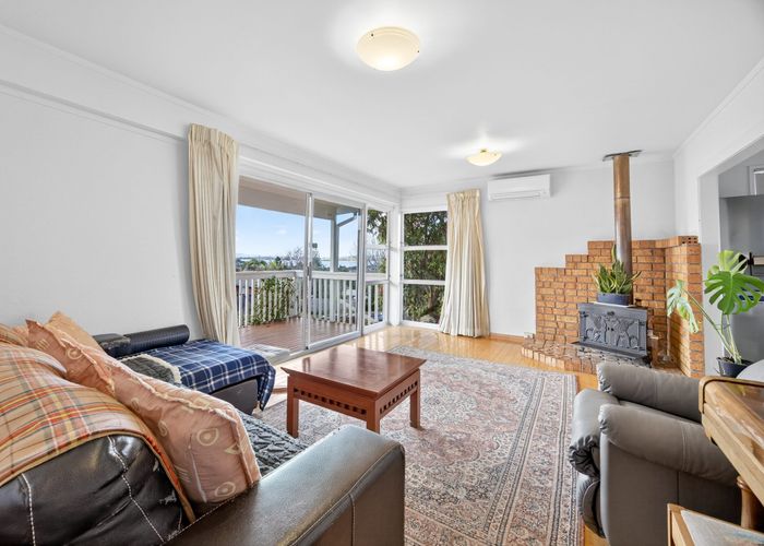  at 27 Judkins Crescent, Cockle Bay, Auckland