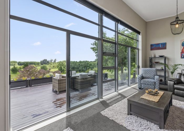  at 32 Oakland LANE, Shannon, Shannon