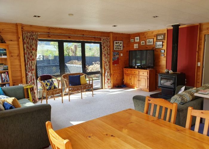  at 34 Oxford Street, Taylorville, Greymouth
