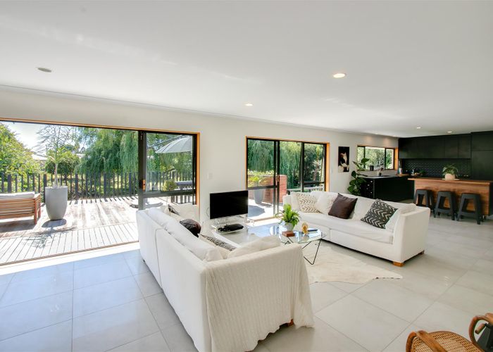  at 33 Cedar Road, Te Awanga, Te Awanga