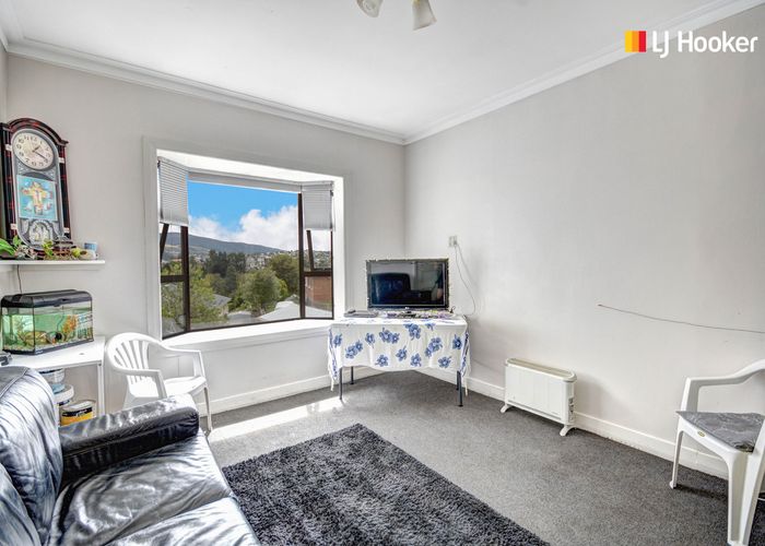  at 22 Mornington Road, Balaclava, Dunedin
