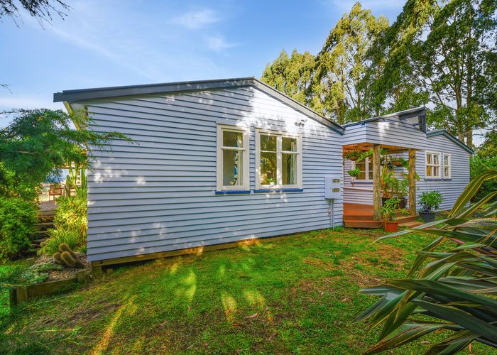  at 395 Springs Road, Mihi