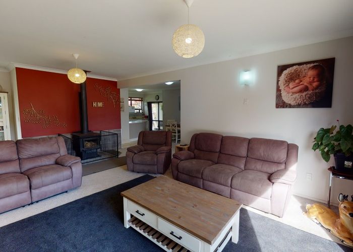  at 22 Potts Road, Koputaroa