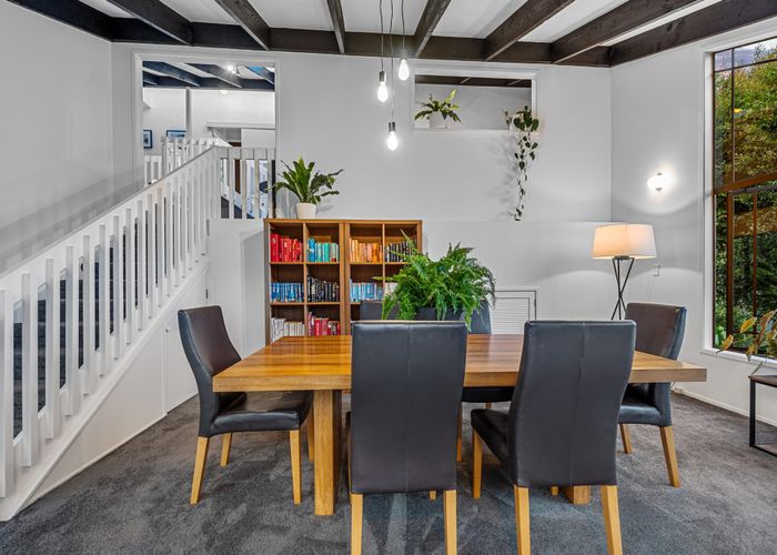  at 5 Menear Lane, Hillcrest, Auckland
