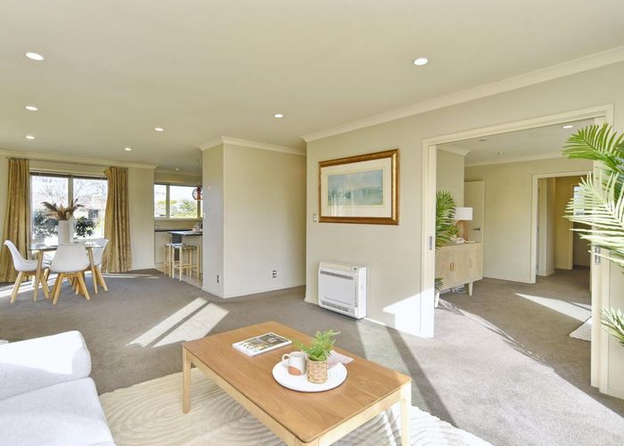  at 8 Ross Place, Northwood, Christchurch