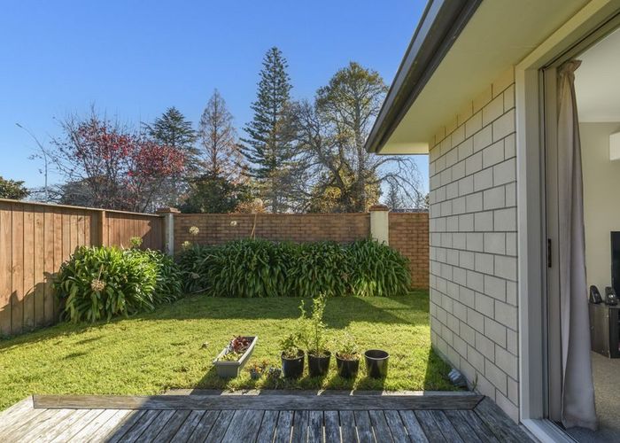  at 25 Allington Place, Bethlehem, Tauranga