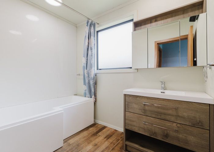  at 80674 Masterton Road, Woodville