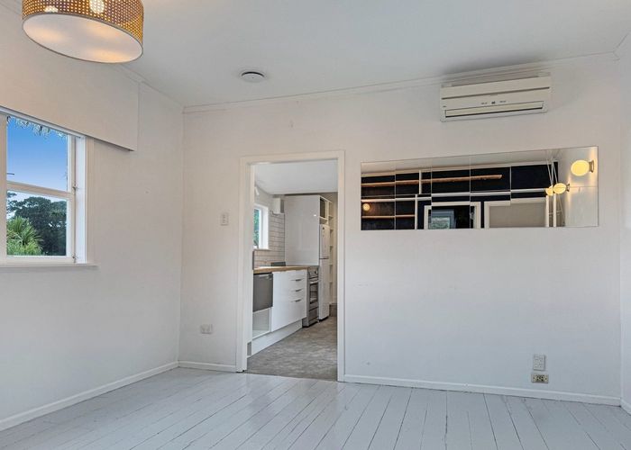  at 24 Mount Pleasant Rd, Aro Valley, Wellington, Wellington