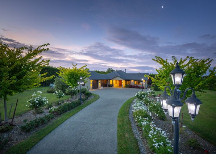  at 7 Dobsons Lane, Kelvin Grove, Palmerston North
