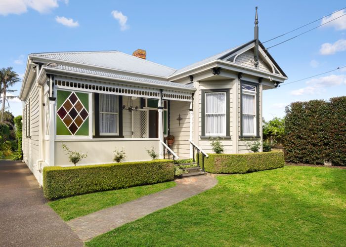  at 1 Queens Avenue, Mount Eden, Auckland City, Auckland