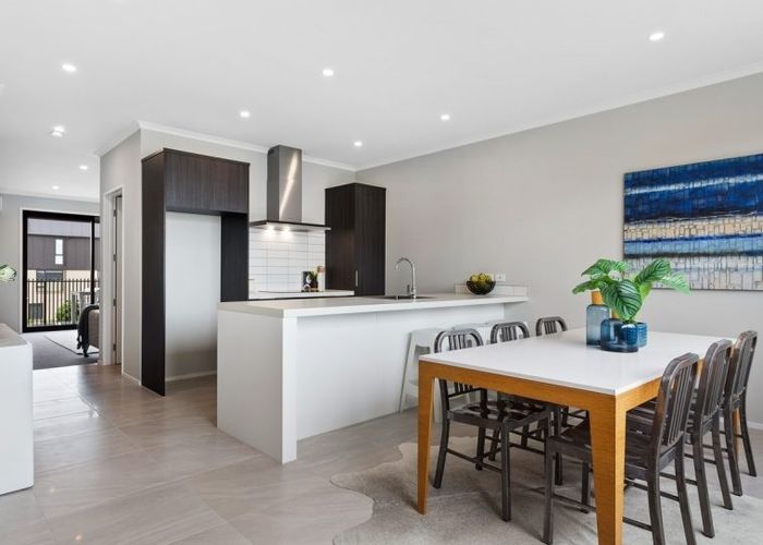  at 2/2 Ko Nui Place, Hobsonville, Auckland