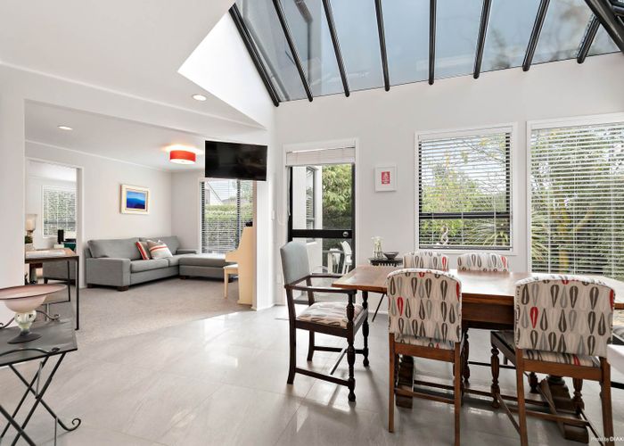  at 6 Challenger Street, Saint Heliers, Auckland