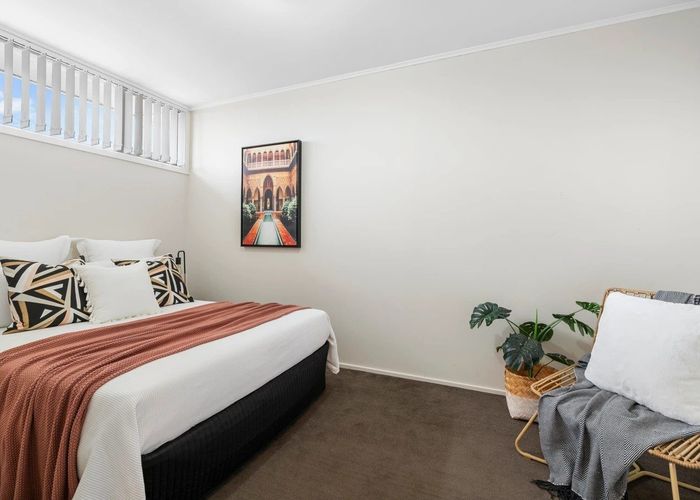  at 1/14 Waipa Street, Birkenhead, North Shore City, Auckland